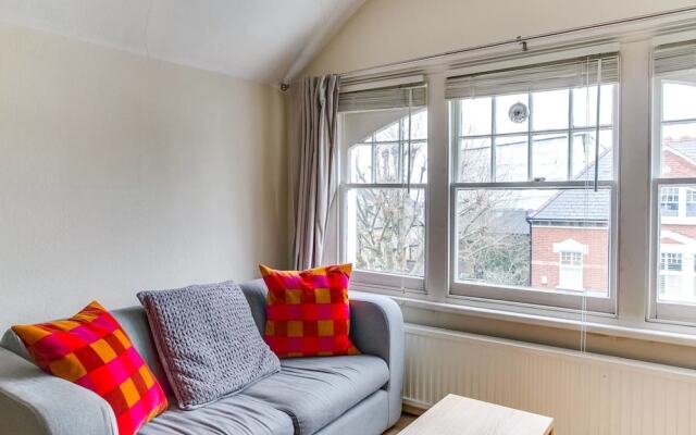 Lovely 1BR Home in North London