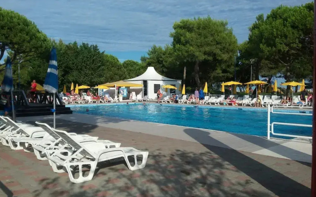 Victoria Mobilehome Village Mediterraneo