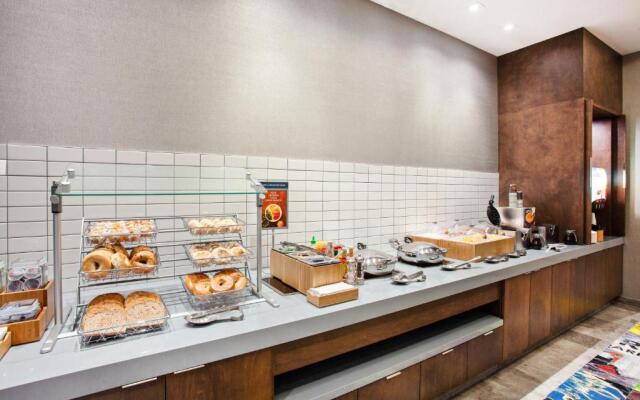 Residence Inn by Marriott Valencia