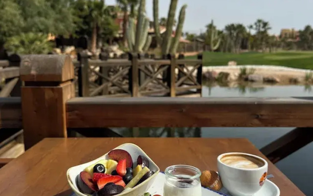 The Lodge - Desert Springs