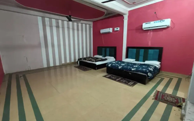 Hotel Shri Hari Lodge Ram Nagari Ayodhya
