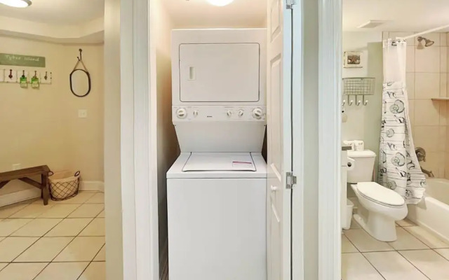 Captains Watch Condos