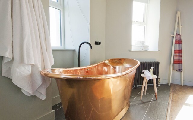 Jan De Groote Suite - 1 Bed Penthouse
