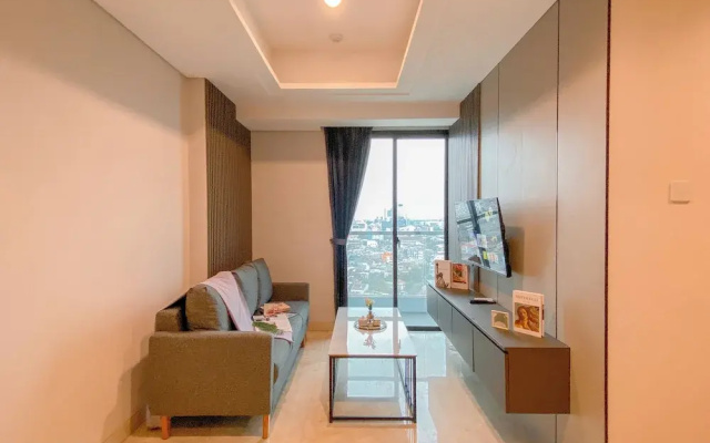 Fully Furnished And Elegant 2Br At Apartment Capitol Suites