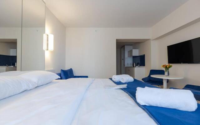 Seaside Studio Apt Balcony in Batumi Center