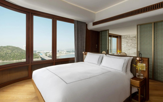 The Silveri Hong Kong - MGallery