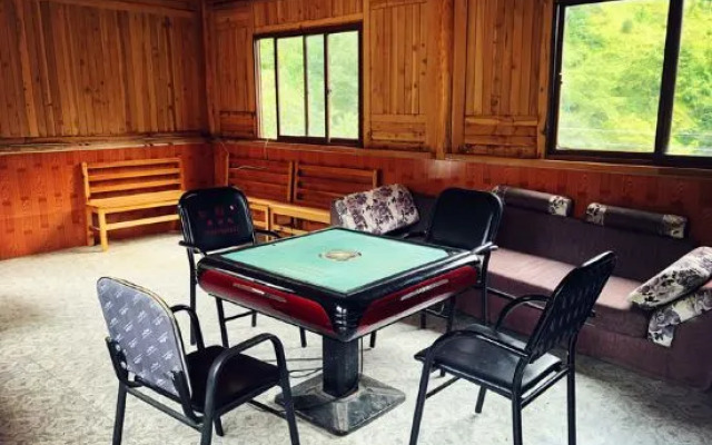 Zixin Space Leisure Hotel