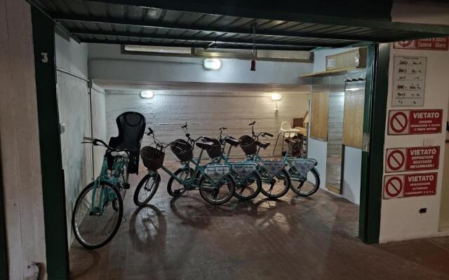 Beach House, 300 m dal mare, Marina di Massa