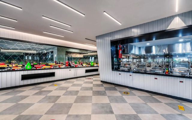 Arnor De Luxe Hotel
