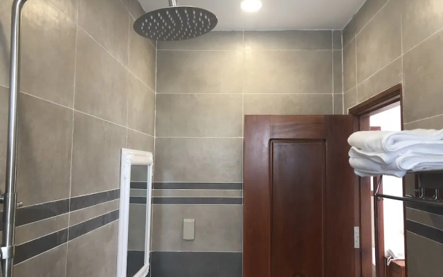 Tuyet Hien Hotel