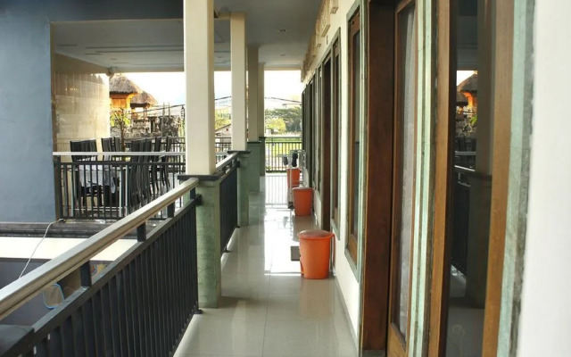 Agus Guest house Sunset Road