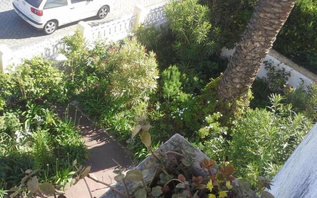 Casa do Jardim (Garden House)