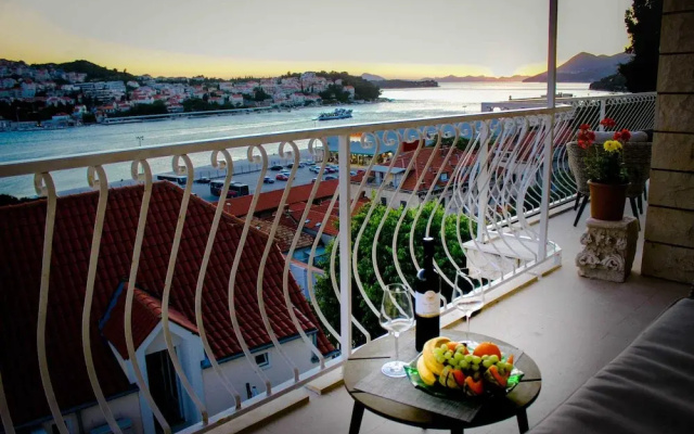 Apartments Tayra