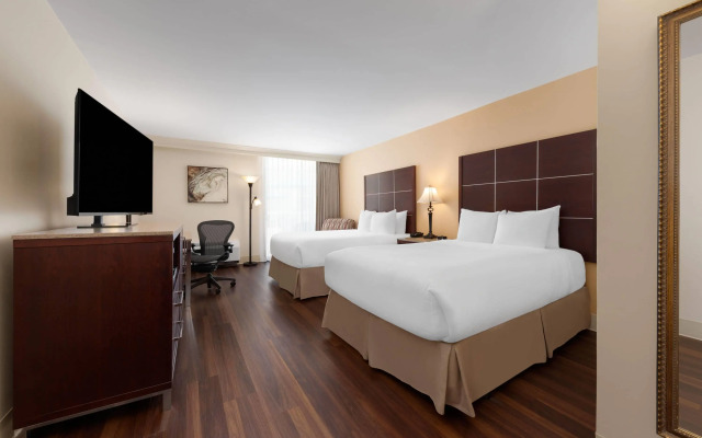 Wyndham Riverfront Little Rock