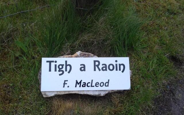 Tigh A Raoin