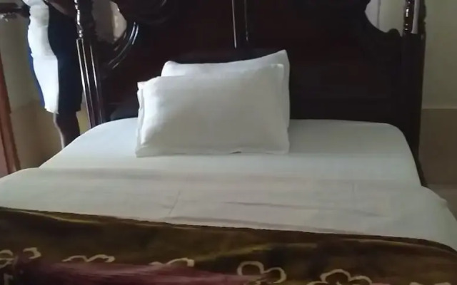 Mango Cottages & Recreation Center