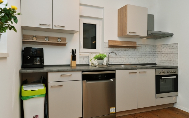 Apartment Nata - free parking A1 Murter, Island Murter