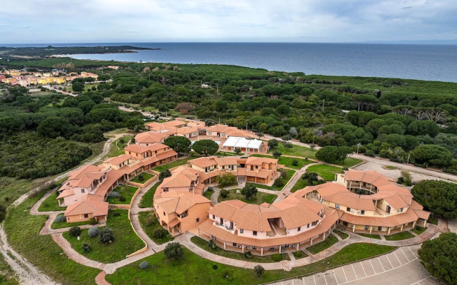 Relaxing Residence Baia dei Mirti B4 1 Bedroom Apartment Sleeps 4 -bilo 4