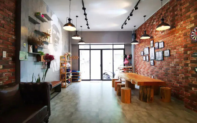 Dalat Che House