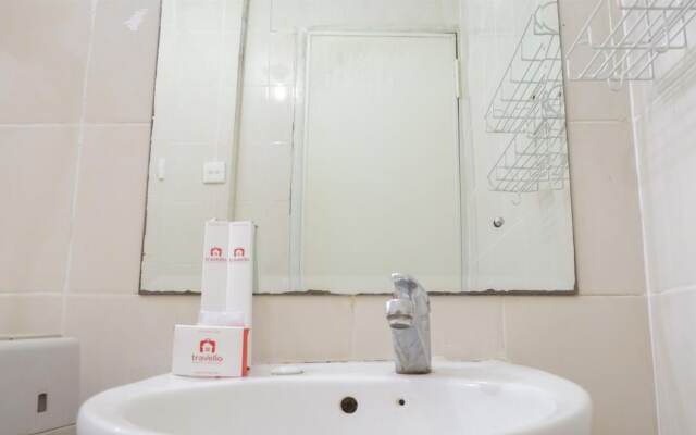 Comfy Apartment at Sudirman Park