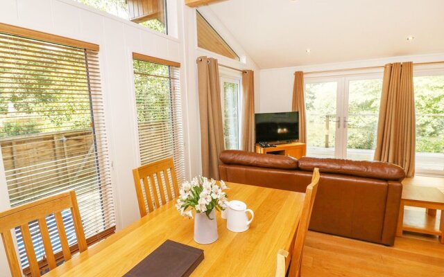 1 Miller's Island, Looe