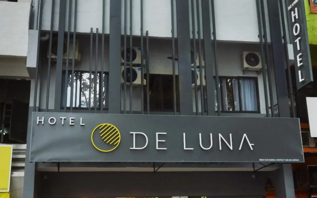 De Luna Hotel