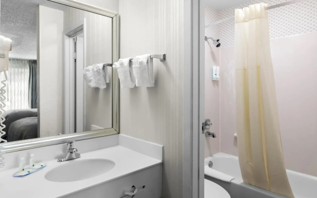 Quality Inn Atlanta Northlake