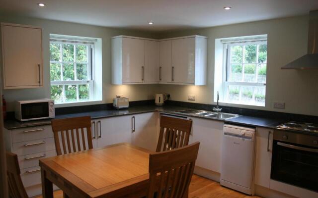Highlands Apartment 3