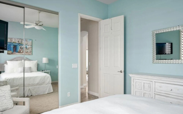 Minnezona Elegant Home w Poolside Retreat