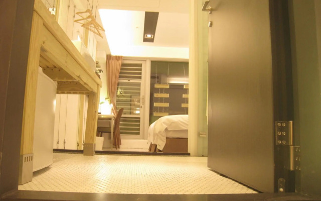 Formosa Boulevard Station Garden Hotel