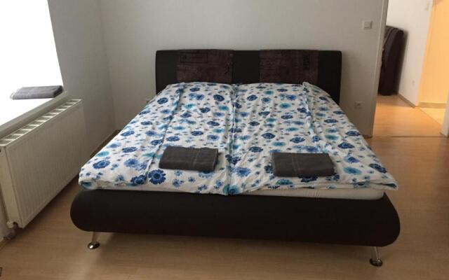 1030 Cozy apartment 2 - 8min to city center