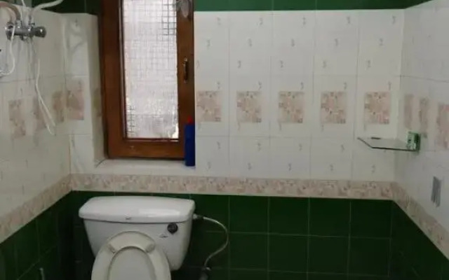 N.Homestay