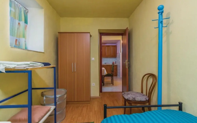 Stunning Home in Porec With Wifi and 2 Bedrooms - Hotel in Porec - Photo 4