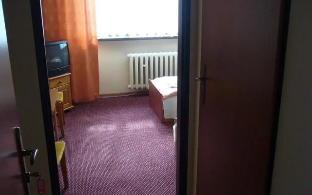 Karet Obiekt Hotelowy