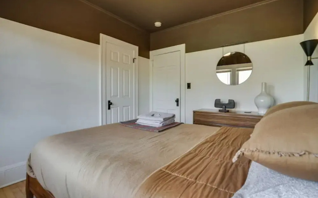 Saint Paul Vacation Rental Near Downtown!