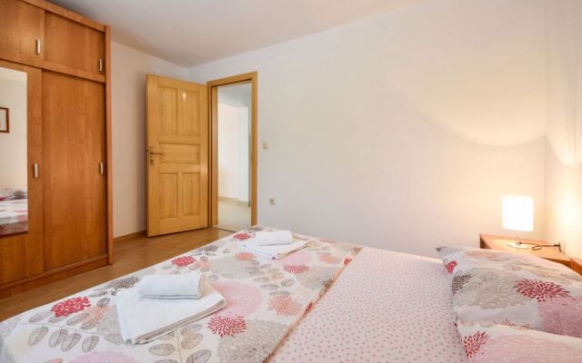 Apartment Milin Murter/Jezera 23719