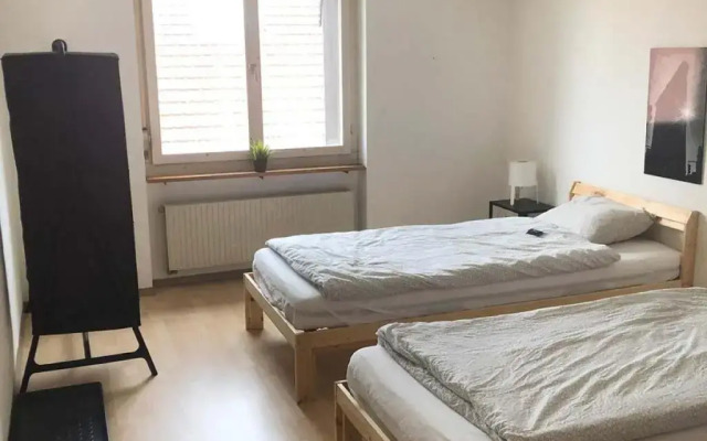ZIMMERzuVERMIETEN in Deitingen Neumatt