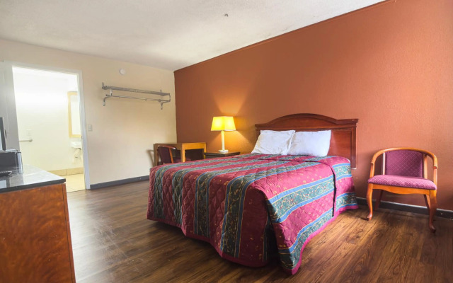 OYO Hotel Vienna I-75