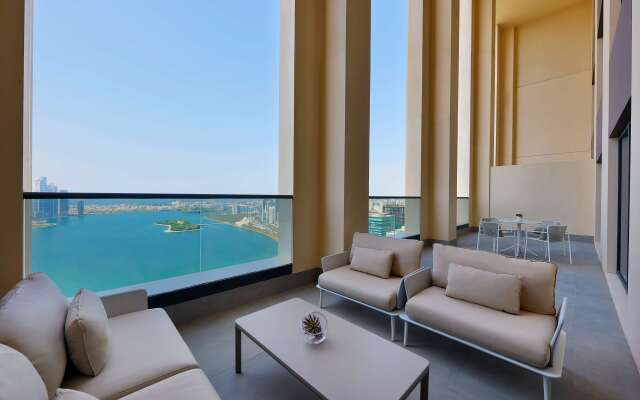 Doubletree By Hilton Sharjah Waterfront Hotel & Suites