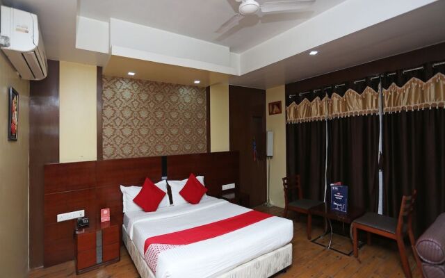 OYO 24855 Ambassador Hotel