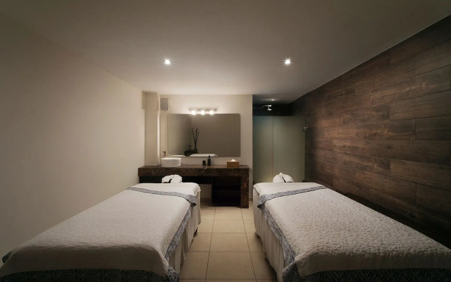 El Cid Castilla Beach Hotel