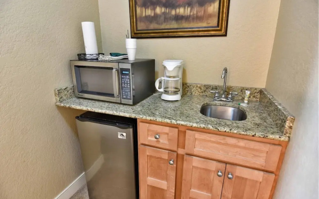 Unit 431B - Studio Condo