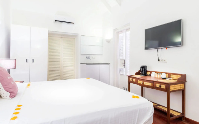 Scuba Lodge & Ocean Suites