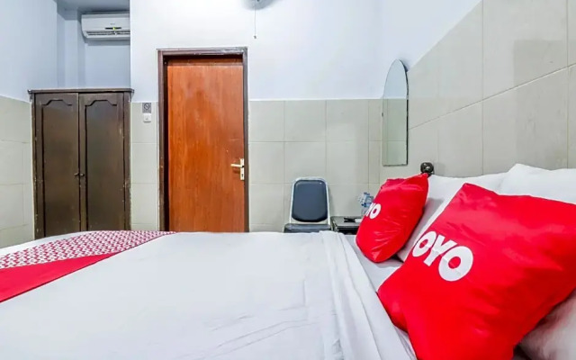 OYO 1952 Hotel Dewata IndahNearLumintang Park