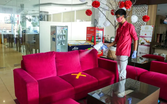 Viva Hotel Kediri, Azana Hotels Collection