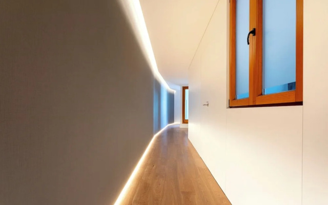 Bright Apartment in Seville. Tomás de Ibarra II