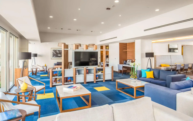 Hampton Inn & Suites by Hilton Los Cabos