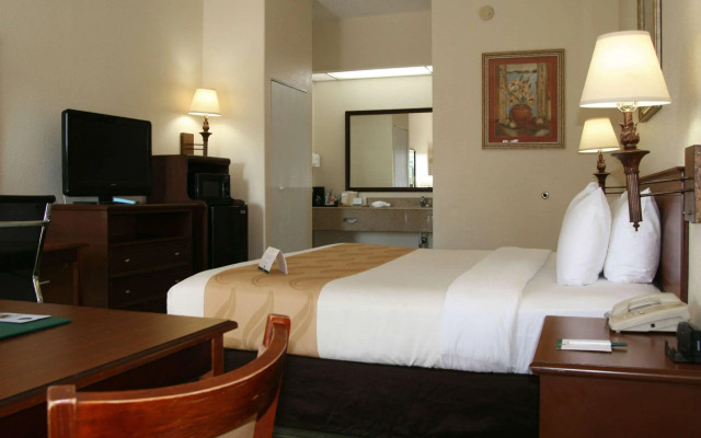 Quality Inn Weeki Wachee