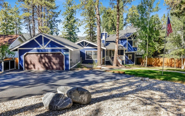 Serenity Cove Lake House #2472 by Big Bear Vacations