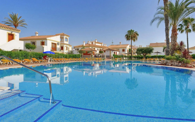 ALEGRIA Infiniti Beach Resort